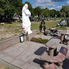 Мемориальная скульптура памятник