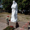 Мемориальная скульптура памятник