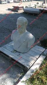 бюст из мрамора