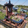 Гранитный памятник в Борисполе