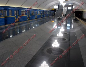Гранитные полы в метро